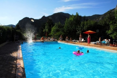 Camping 'Camping des princes d'orange ****' à Orpierre