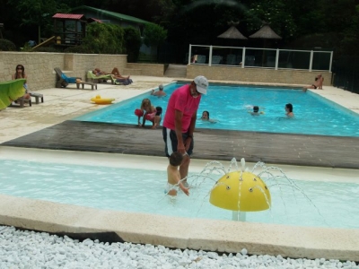 Chalets 'Camping des sources' en Languedoc Roussillon