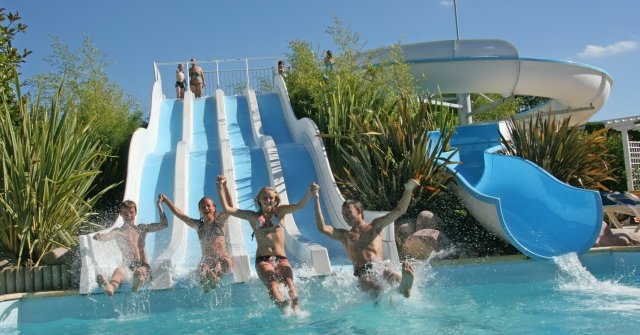 Camping 'LE P'TIT BOIS' à Saint jouan des guerets
