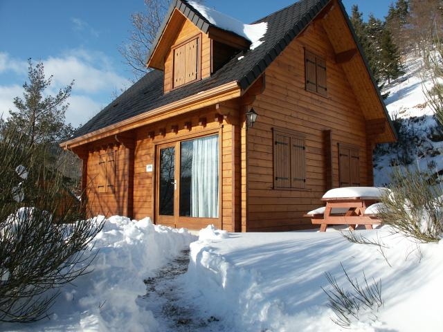 Gîte rural 'Les chalets du lac chambon' à Murol