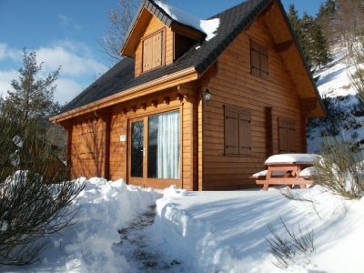 Gîte rural 'Les chalets du lac chambon' en Puy de dome