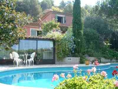 'Suite du village Eze Bastide aux camelias' à Gorbio