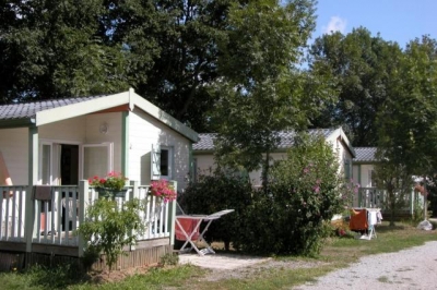 Camping 'Uhaitza Le Saison' en Pyrenees Atlantiques