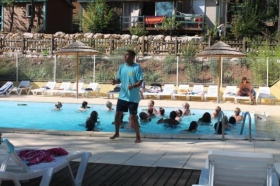 Camping 'Village de chalets et camping' à Joyeuse