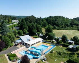 Camping 'Camping Paradis l'Europe' à Murol
