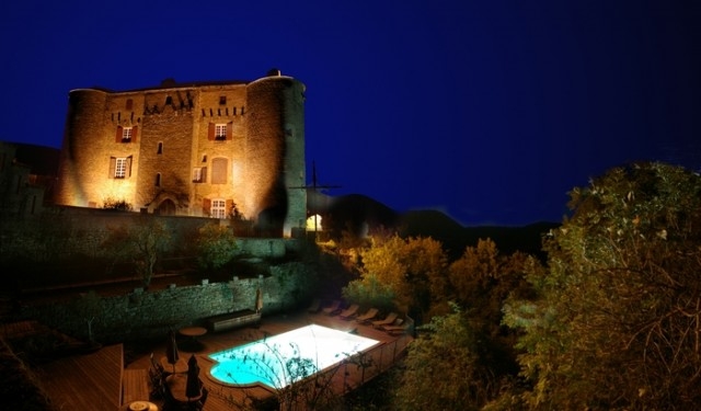 Château 'Château de Montalègre' à Versols et lapyre