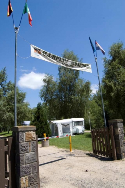 'L'Insolite Camping' à Issoire