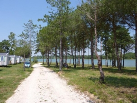 Camping 'Camping Lac de Thoux St Cricq' à Thoux