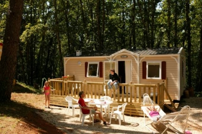 Camping 'Camping village-club**** l'evasion' en Lot