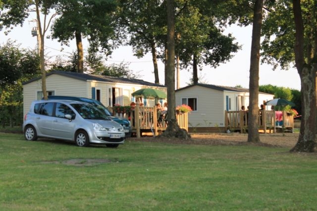 Camping 'La bonne aventure' à Thoré la rochette