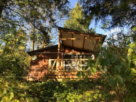 Camping 'Les Berges du Doux' à Colombier le vieux