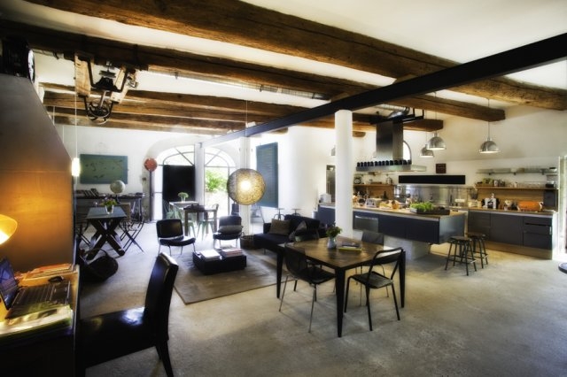 'Maison d'hôtes de charme design' à St laurent des arbres