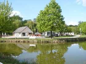 Camping 'Camping le gue' à Chemery