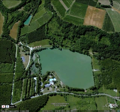 Camping 'Camping du lac de Néguenou' à Espiens