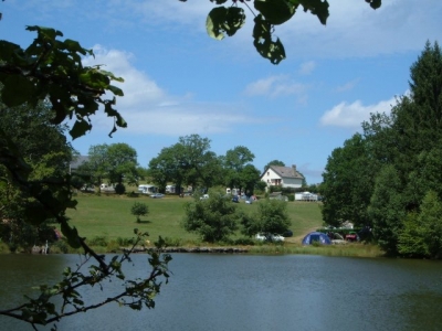 Chambre d'hôte 'Chambres d'hôtes au camping de l'etang' en Cantal