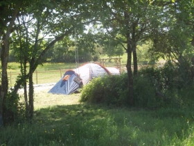 Camping 'Ecolieu alternatives labigo' à Aubigny