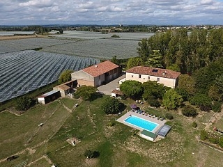 Gîte et chambres d'hôtes 'Domaine de l'île - Castelsarrasin' à Montech