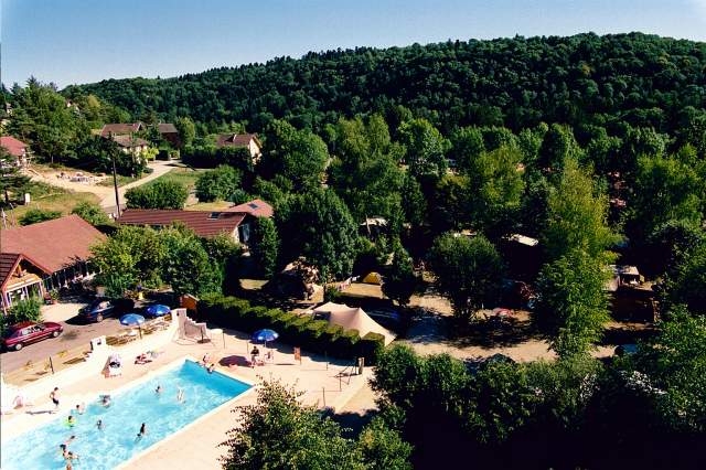 Camping 'Camping les merilles' à Doucier