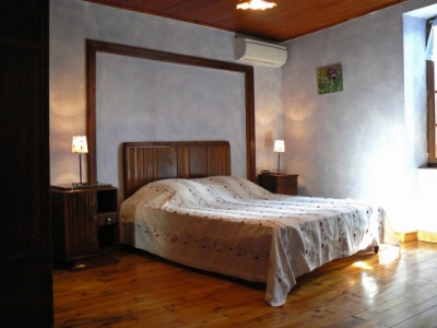 Chambres d'hotes Roulotte,Gite 'L’Écrin du segala' en Aveyron