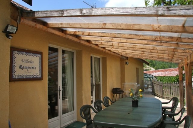 Gîte rural 'Gîtes avec piscine chauffée couverte' à Saint cyprien