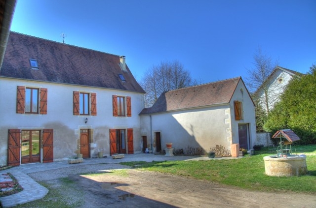 Chambre d'hôte 'Domaine d'harlot' à Saint eloi
