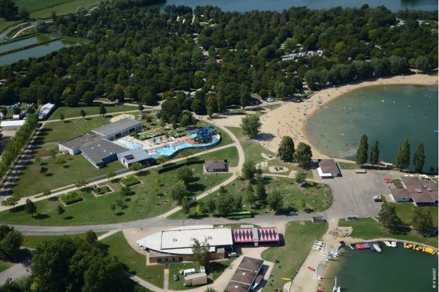 Camping et locations 'Camping **** la plaine tonique' à Malafretaz