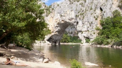 Camping 'Camping ***** la plage fleurie' en Ardeche