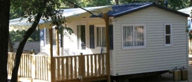 Camping 'La Pinède en Provence' à Mondragon