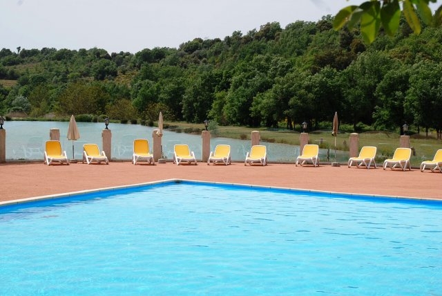 Camping 'Domaine naturiste du petit arlane' à Valensole