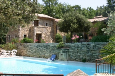 'Le mas de la pinède' en Vaucluse