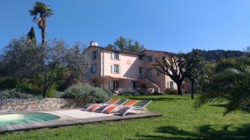 'L escale provençale' à Tourrettes