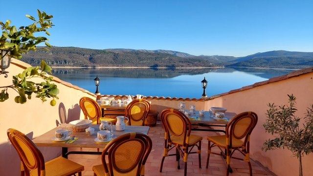 'Les feniers' à Sainte croix du verdon